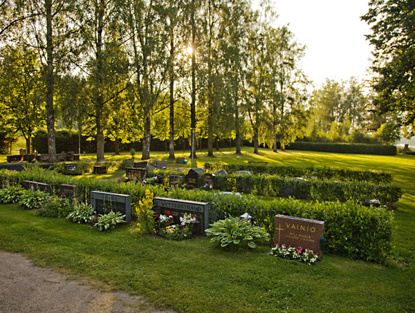 Hautausmaa